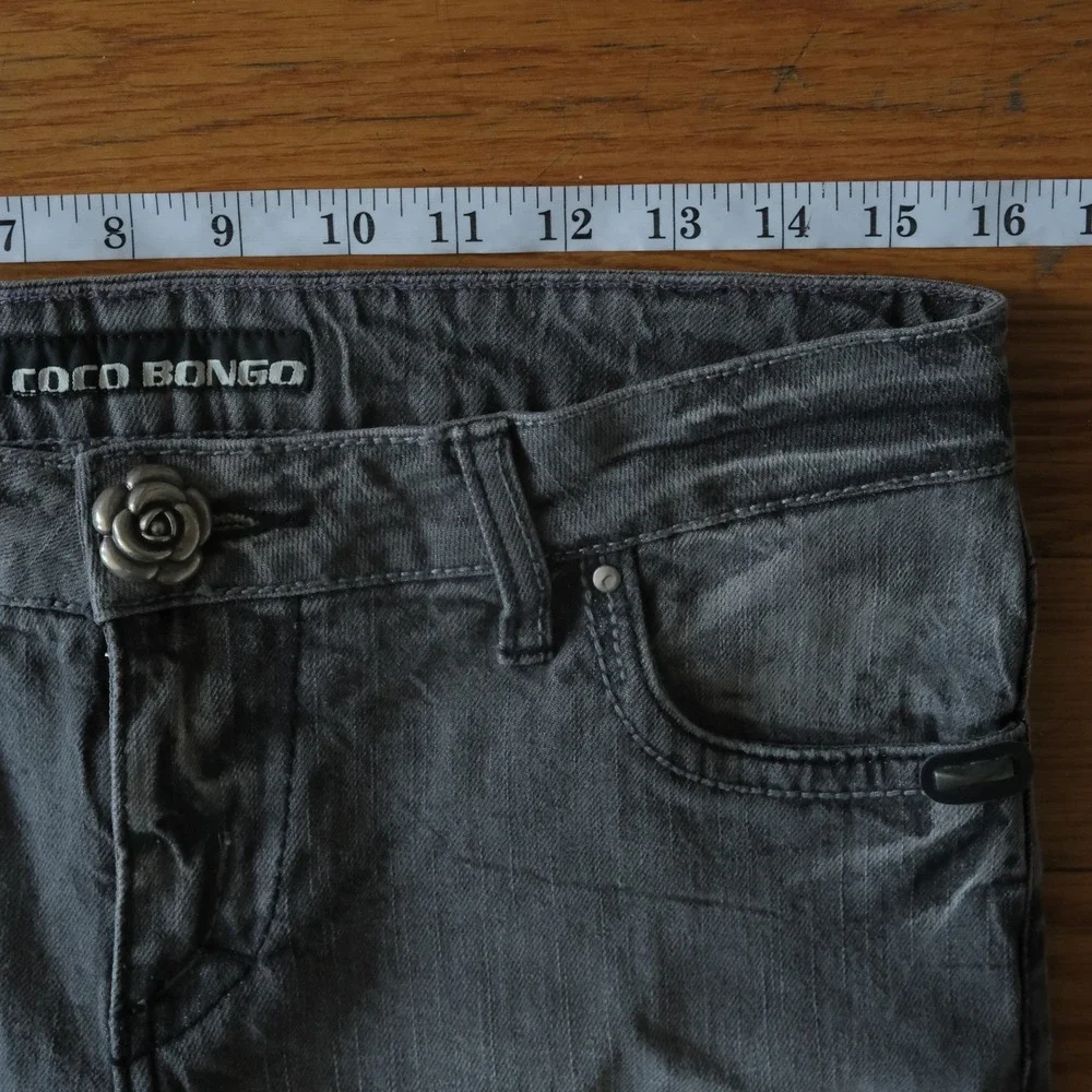 Coco Bongo‎ Capris Gray Faded Ankle Zip Cotton Grunge 30 Cropped Jeans